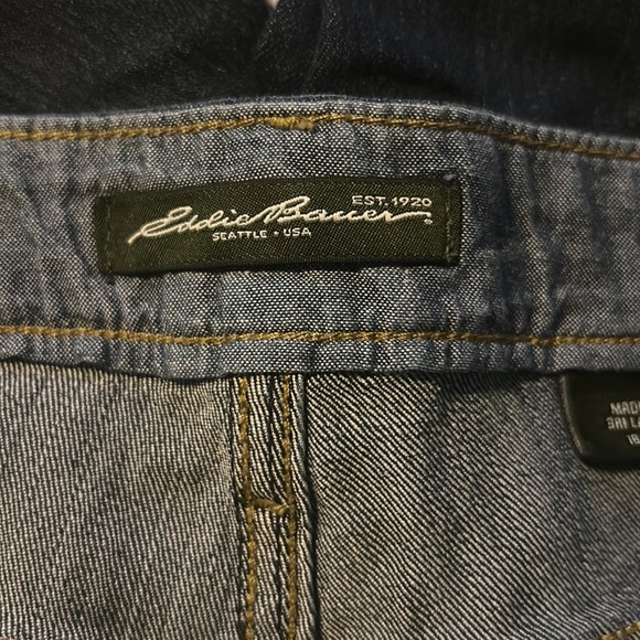 Eddie Bauer jeans size 16/33 - Picture 3 of 5